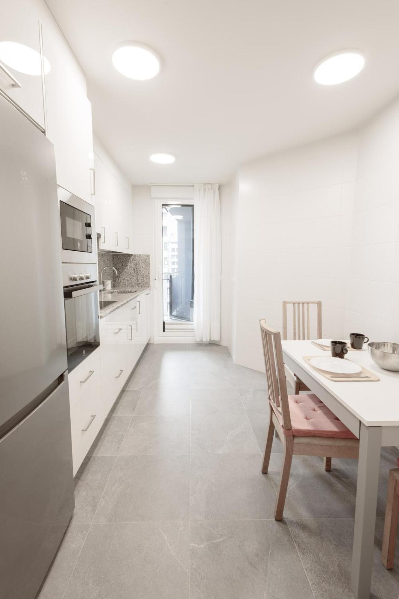 Apartment Ebony I Local Rentss