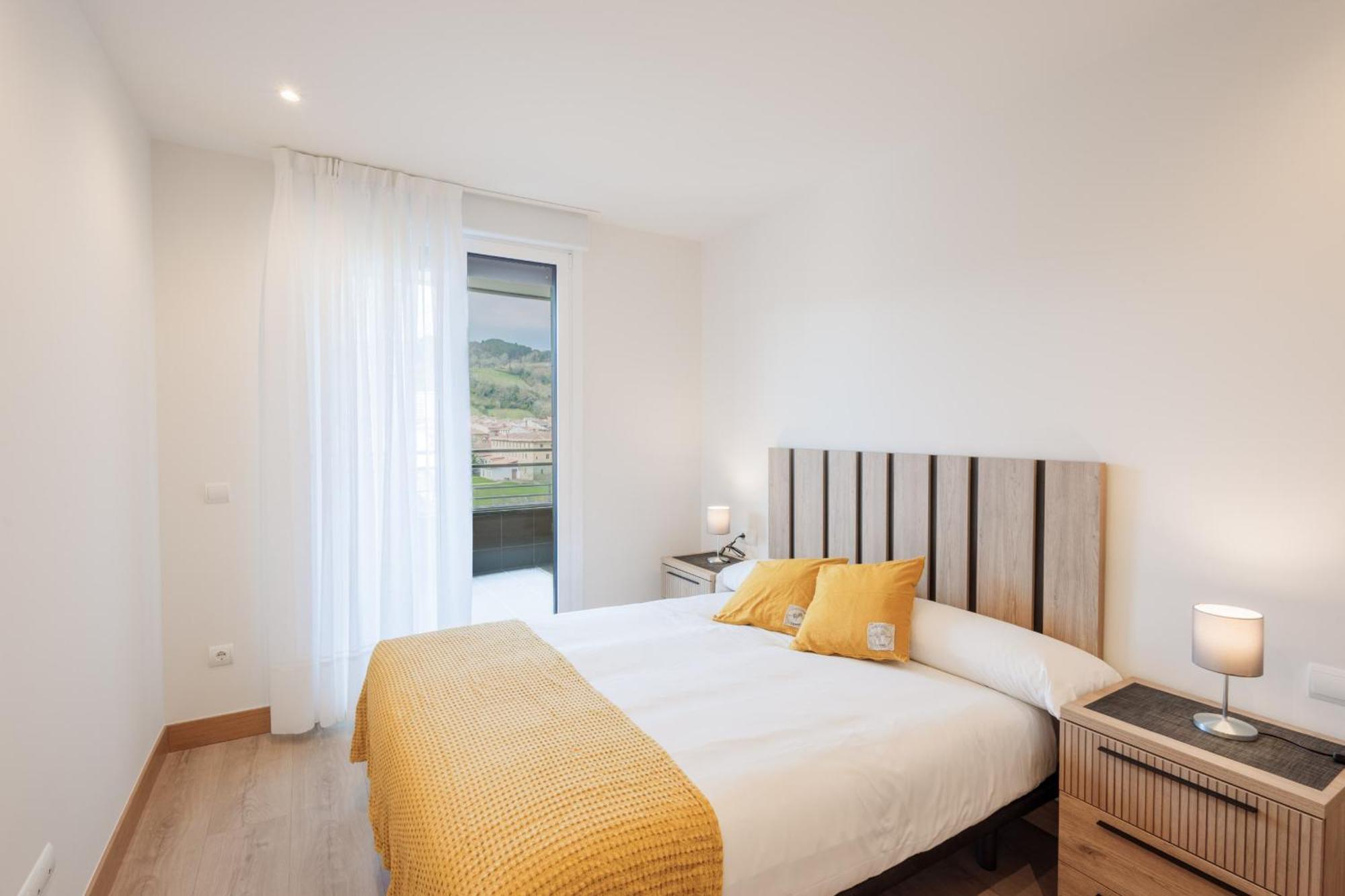 Appartement Ebony I Local Rentss *